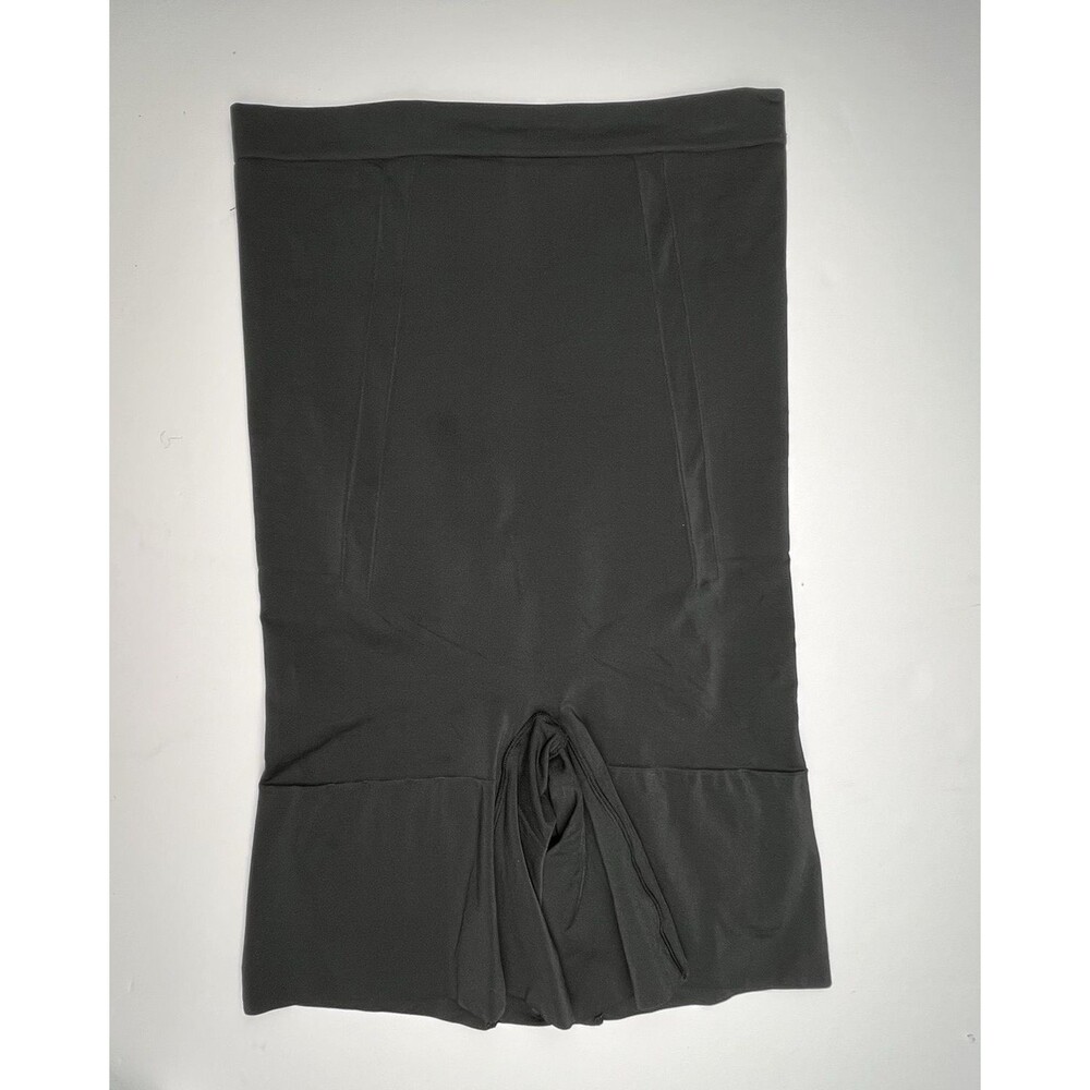 SPANX‎ OnCore Women's Size XL High Waisted Mid Thigh Shapewear Shorts Black